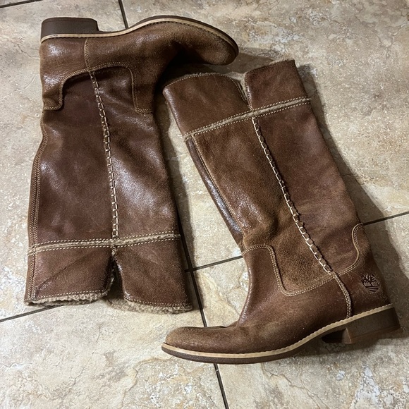 Timberland Heeled Boots - Picture 4 of 9